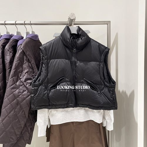 UR&DC2025冬季新款绗缝拉链立领短款超宽松羽绒服女无袖马甲外套