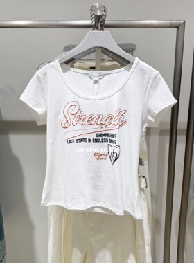UR&DC2026夏季新款潮流做旧撞色字母印花白色短款短袖T恤女棉上衣