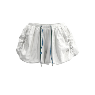 UR&DC2025夏季新款时尚休闲设计感松紧腰抽绳白色花苞短裤女裙裤