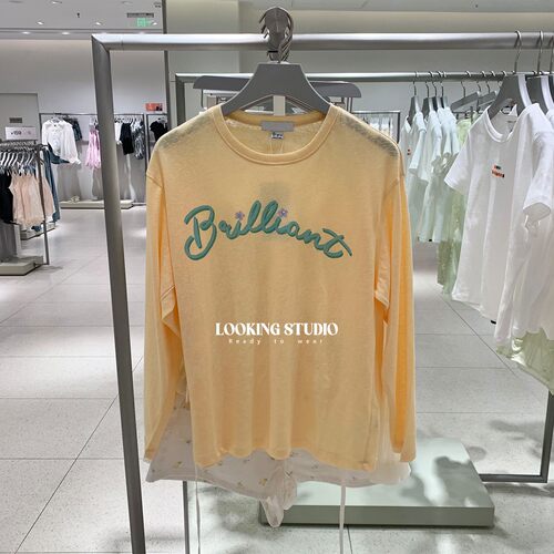 UR&DC2025秋季新款时尚休闲撞色字母印花宽松棉质圆领长袖T恤女薄