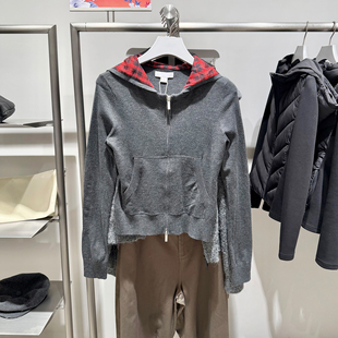UR&DC2026春季新款潮流街头连帽格纹拼接拉链针织开衫女短款上衣