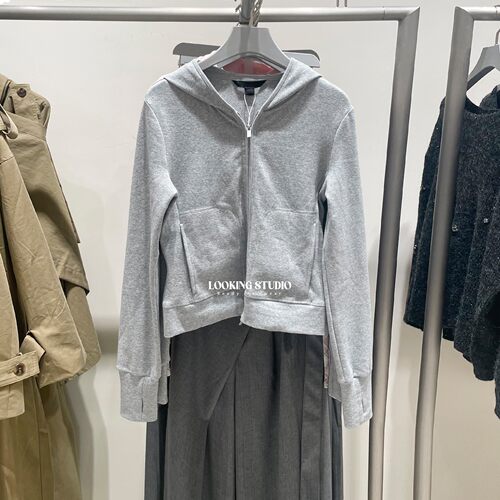 UR&DC2026秋季新款百搭休闲日常运动风修身短款双拉链连帽外套女