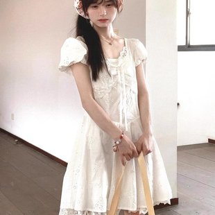 umoumo乌蘑原ntot夏季 小白裙子 甜美温柔修身 蕾丝拼接镂空刺绣短款