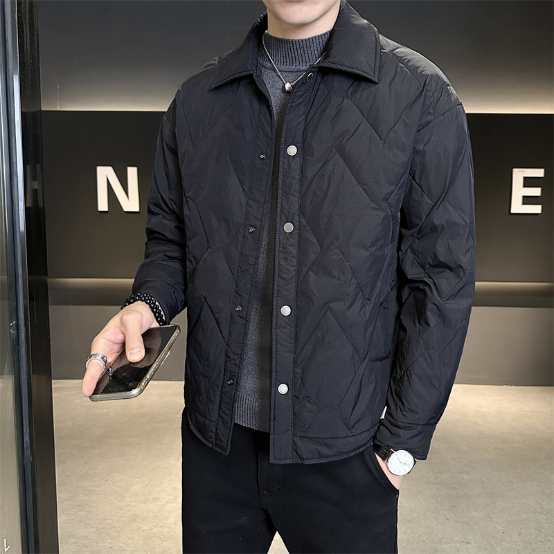 羽绒服男士轻薄款冬季2025新款潮牌加厚保暖翻领青年休闲冬装外套