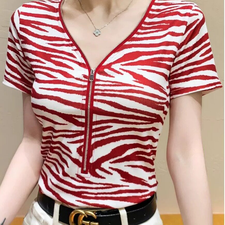 新款条纹斑马T恤衫女士V短袖拉链修身2026夏季显瘦大码V领