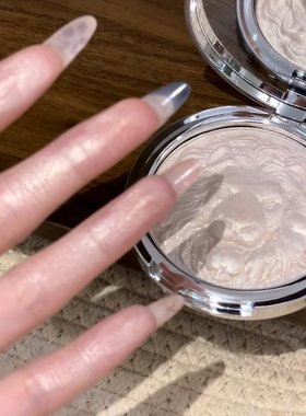 水光感up！狮子头高光膏粉修容提亮脸部珠光爆闪生姜细闪一体盘女