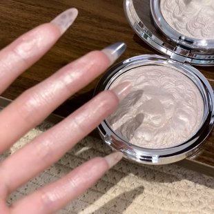 水光感up！狮子头高光膏粉修容提亮脸部珠光爆闪生姜细闪一体盘女