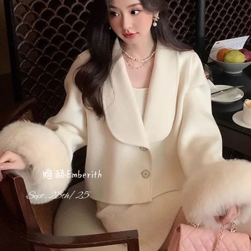 煊赫Emberith-毛外套(配可拆卸真狐狸毛毛袖)（含70羊毛）S1-JY18