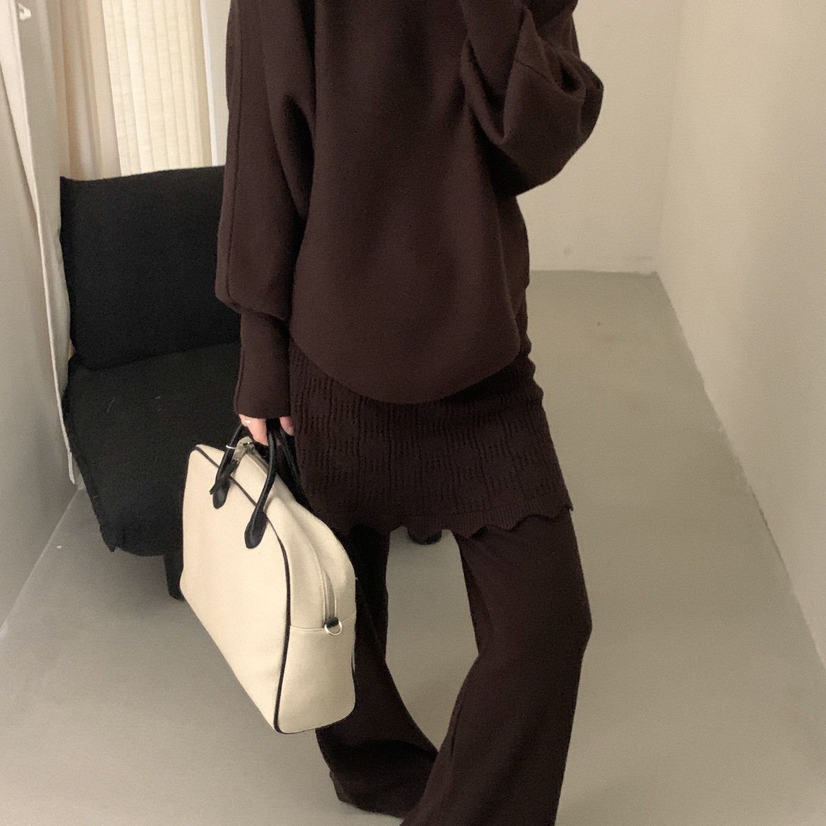 ULOUR/U粒-2026年新款早春U粒老钱风宽松U型针织衫+喇叭裙裤套装,女装/女士精品,时尚套装,淘宝优惠券,粉丝福利购,淘宝优惠卷