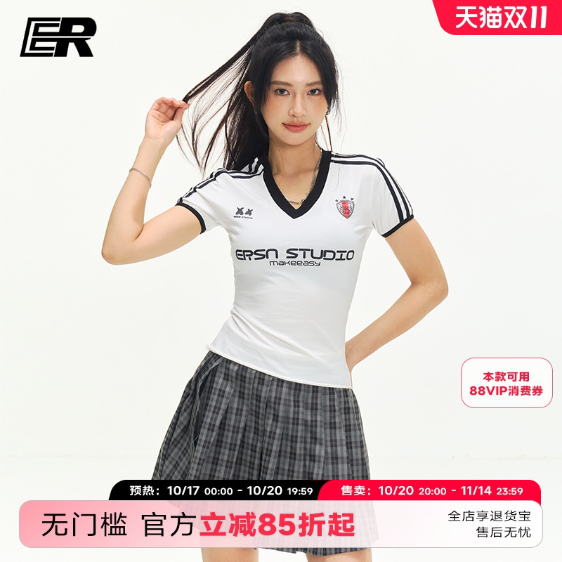 ER复古辣妹V领撞色印花短袖t恤女2025夏季运动修身显瘦腰精上衣