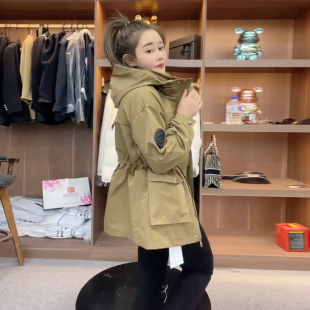 时尚 韩版 小个子加棉加厚上衣休闲 款 夹棉风衣外套女收腰2025秋款
