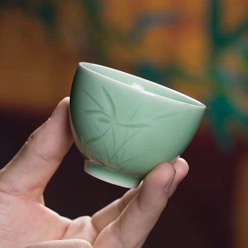 龙泉青瓷品茗杯茶杯个人单杯哥窑开片功夫茶具主人杯陶瓷小号茶碗