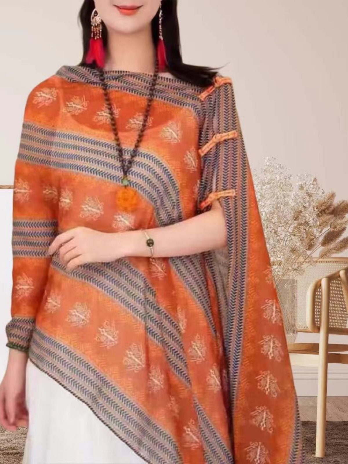 网红盘扣围巾女夏季沙漠旅游防晒披肩民族风茶卡盐湖开衫棉麻头巾