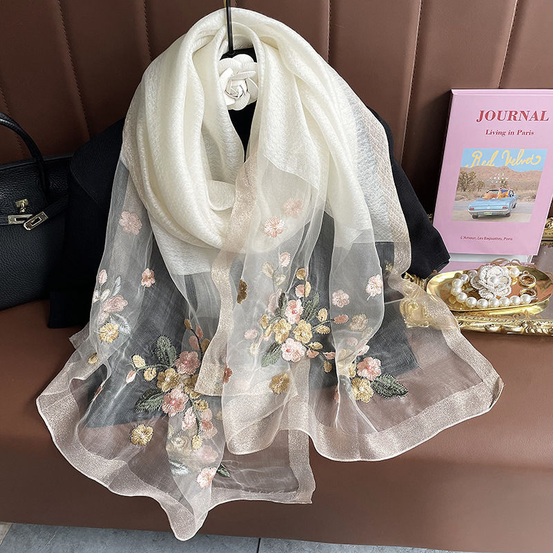 刺绣高档百搭真丝羊毛围巾女桑蚕丝钉珠绣花丝巾保暖空调披肩长款