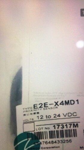 接近开关E2E-X4DM1   