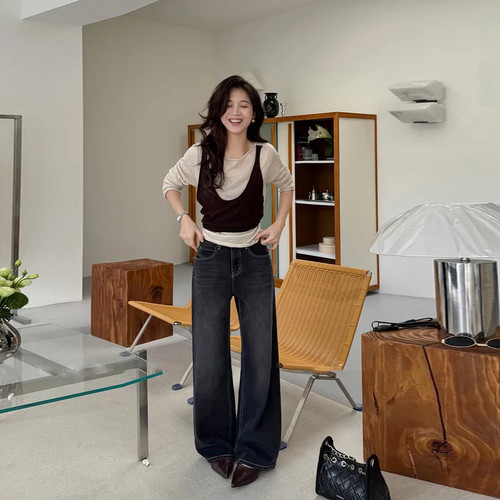 黑灰色刺绣直筒牛仔裤女2026年秋冬季新款高腰显瘦宽松窄版阔腿裤