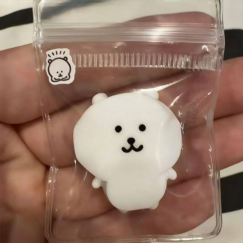 小红书同款自嘲熊小鼻pvc袋装解压泄愤儿童玩具送人可爱礼物