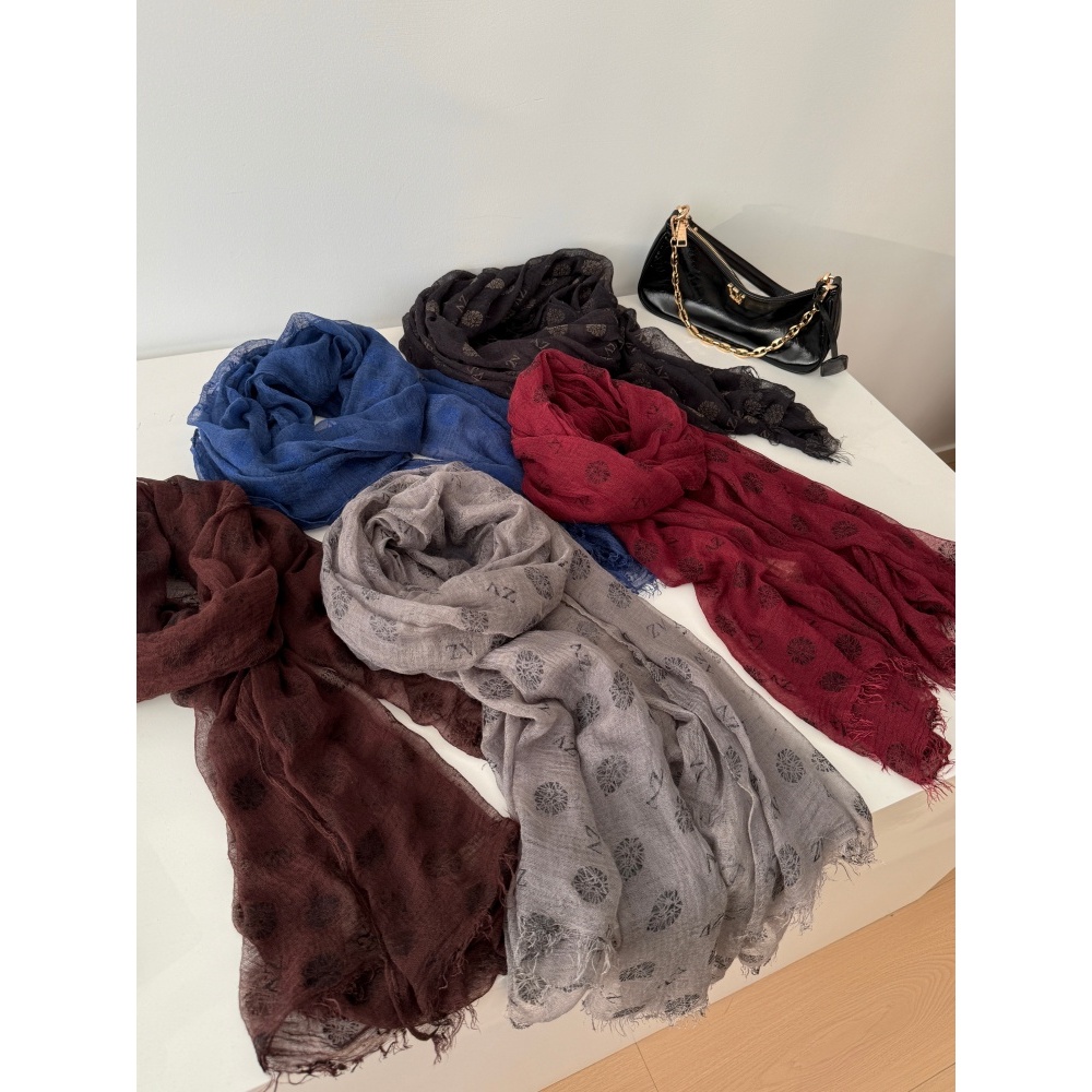 捡漏！15羊毛～淘到国外商场1k+羊毛混纺薄款围巾T068