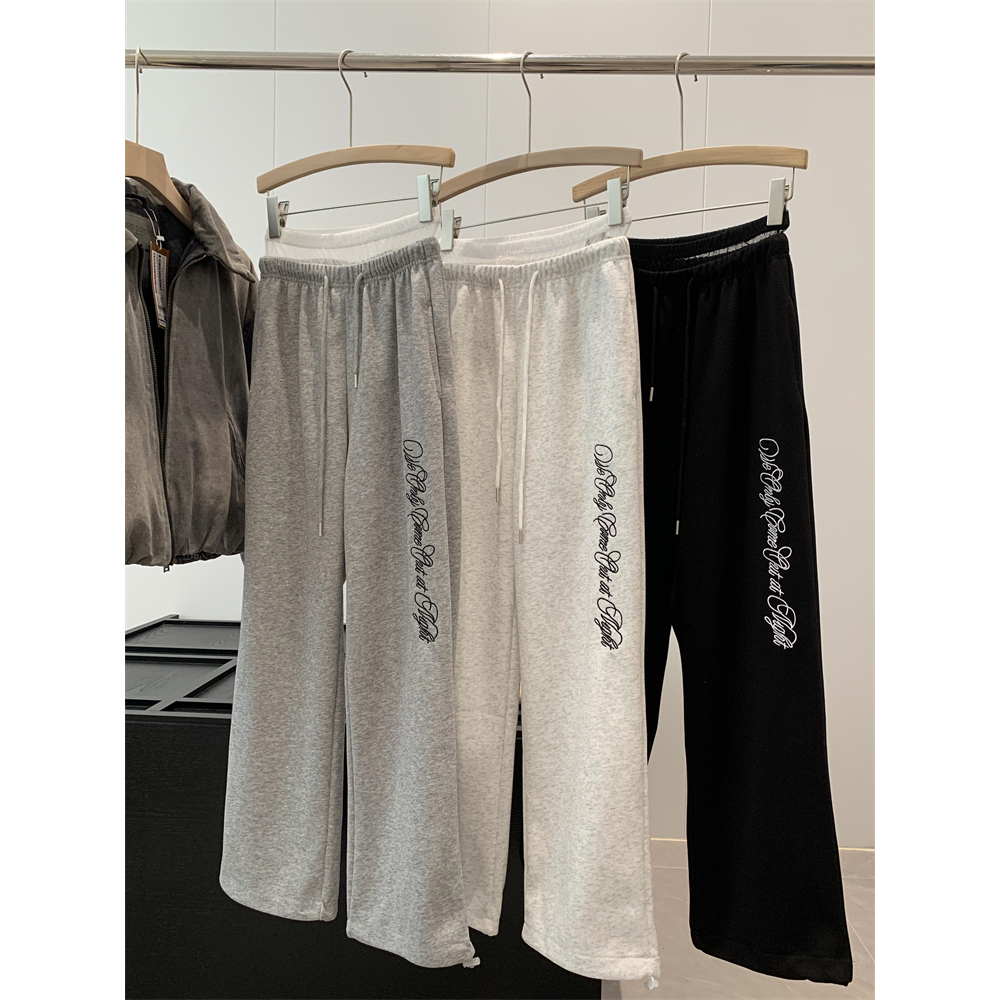 捡漏！淘到红人店169+辣妹蕾丝拼接刺绣卫裤S030