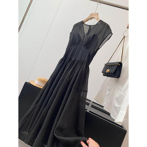 淘到红人499赫本风黑色显瘦网纱裙轻盈气质小黑裙收腰连衣裙Q989