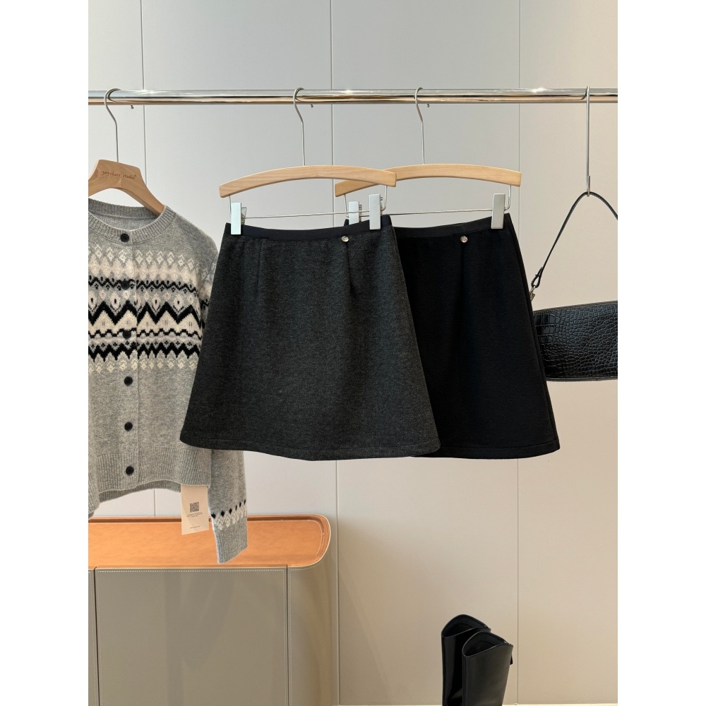 醋酸绵羊毛！捡漏！红人店169+毛呢半裙T529