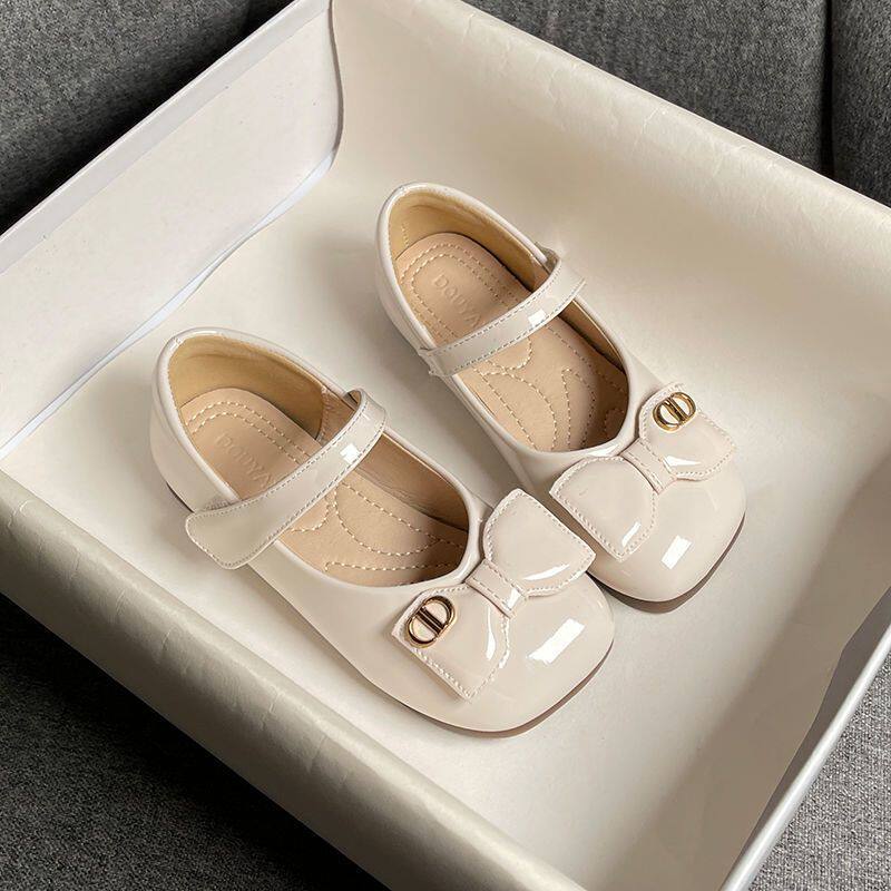 真皮软底公主鞋2025春秋新款女童小皮鞋儿童网红百搭平底小单鞋中