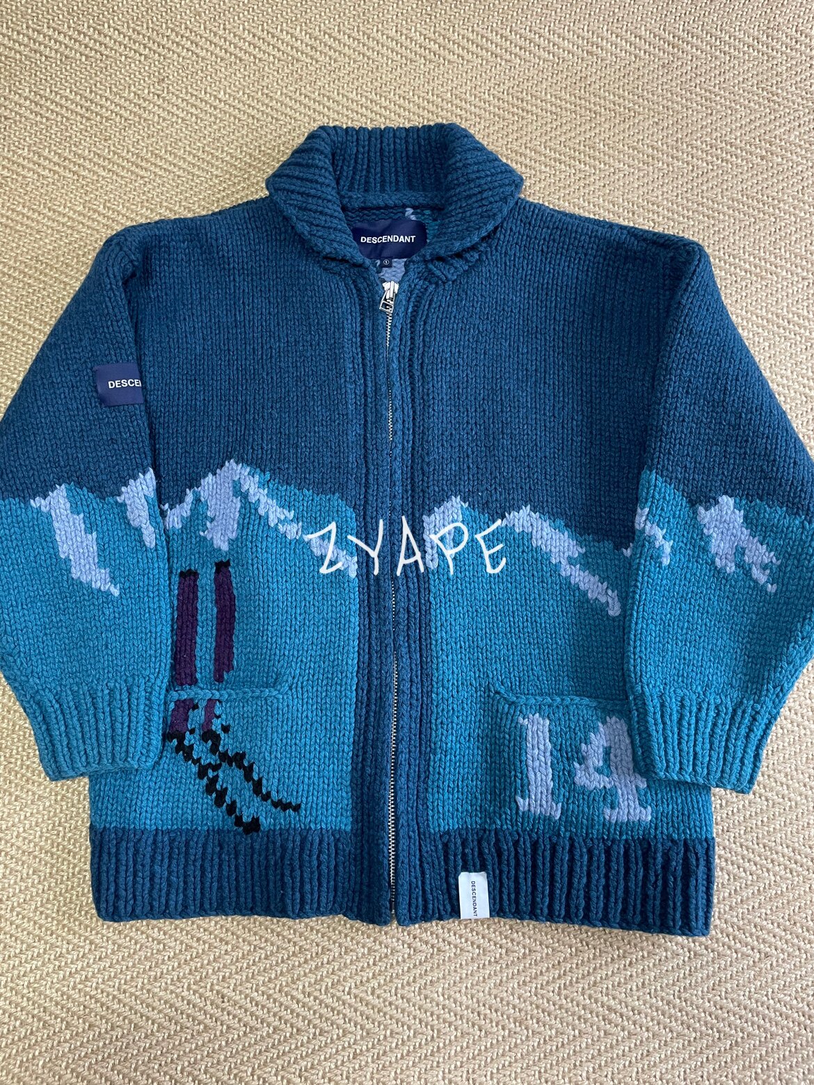 DESCENDANT SKI COWICHAN KNIT 滑雪图案拼色拉链毛衣外套