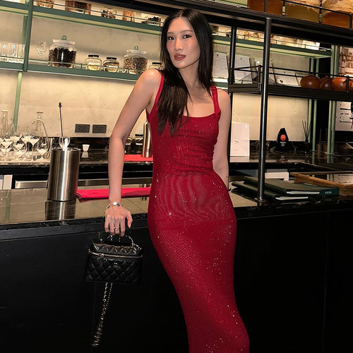 KLIOU 性感辣妹风复古blingbling无袖连衣裙女心机镂空露背包臀裙