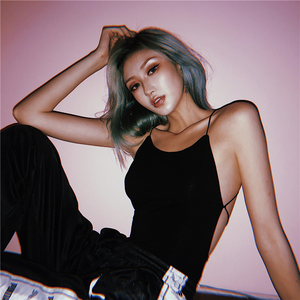 KLIOU 欧美辣妹风黑色交叉绑带美背连体衣百搭修身显瘦小心机吊带