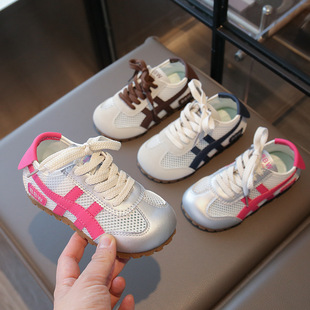 2026春夏儿童运动鞋网面新款男童阿甘鞋软底女童休闲鞋德训鞋