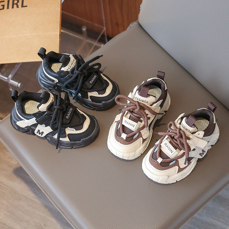 秋冬新款防水软底老爹鞋超轻儿童运动鞋中大童小孩跑步鞋爆款棉鞋