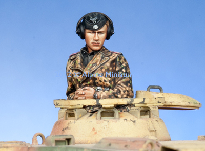 现货 Alpine 35140 Panzer Commander #2 1/35