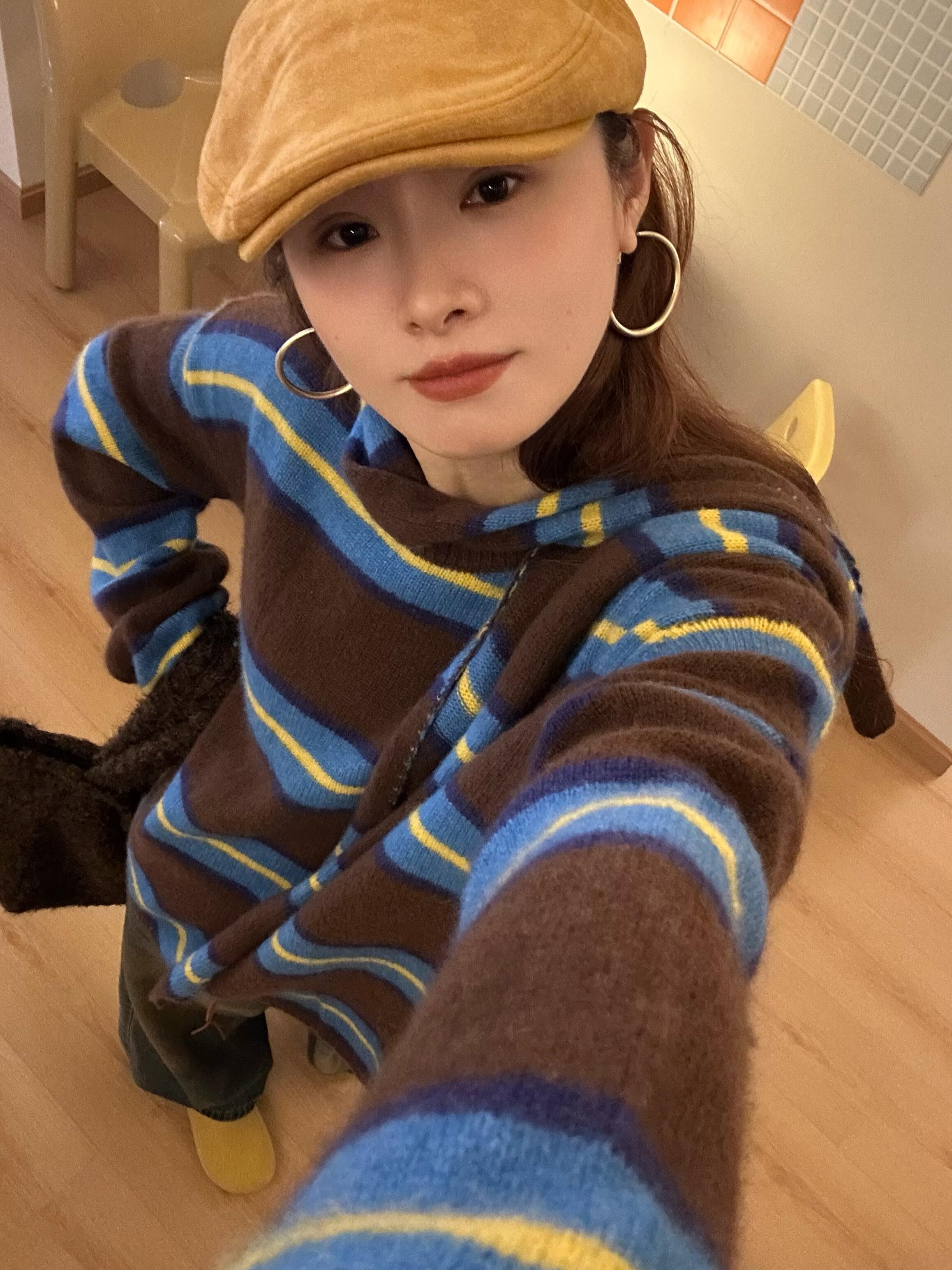 现货韩国东大门新款撞色条纹连帽复古休闲针织衫套头毛衣女 http