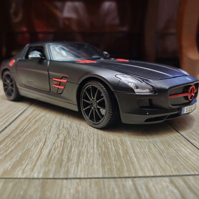 美驰图118合金奔驰SLS跑车