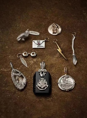 age哈利波特魔法学院项坠吊坠