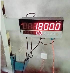 05锯06锯表断桥铝双头锯显示器