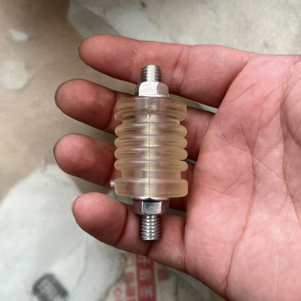 大货车半挂车后尾灯总成安装平衡减震螺丝软连接胶套垫吊灯角