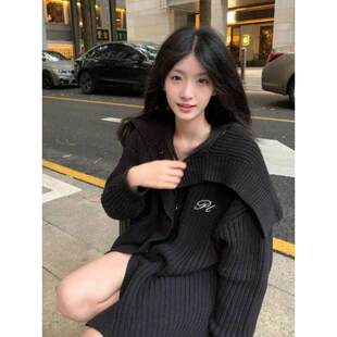 潮流甜酷黑色翻领毛衣外套女秋冬季韩系宽松慵懒风加厚针织开衫潮