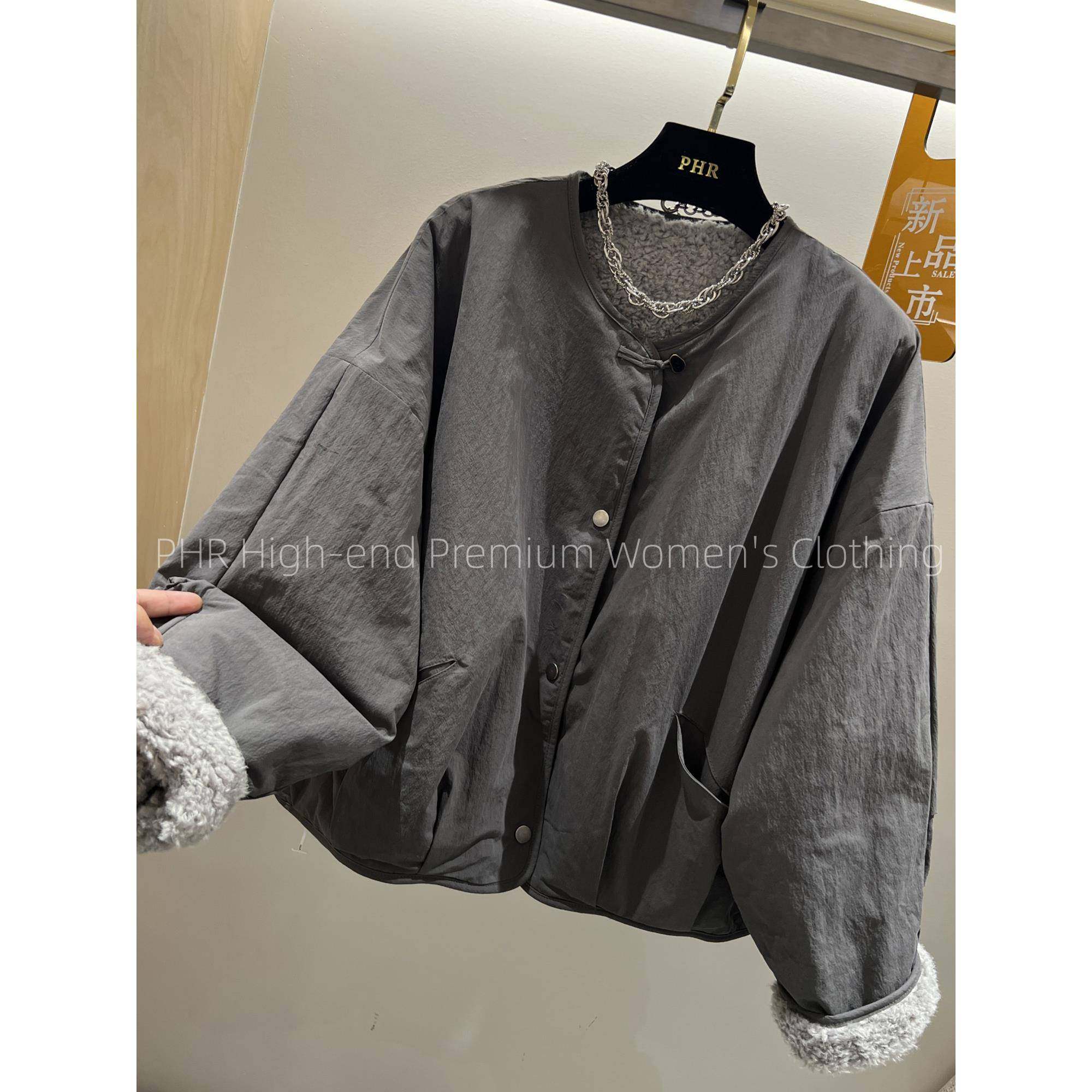 高端欧货2025冬装新款圆领单排扣加绒保暖内胆羊羔毛短外套女上衣