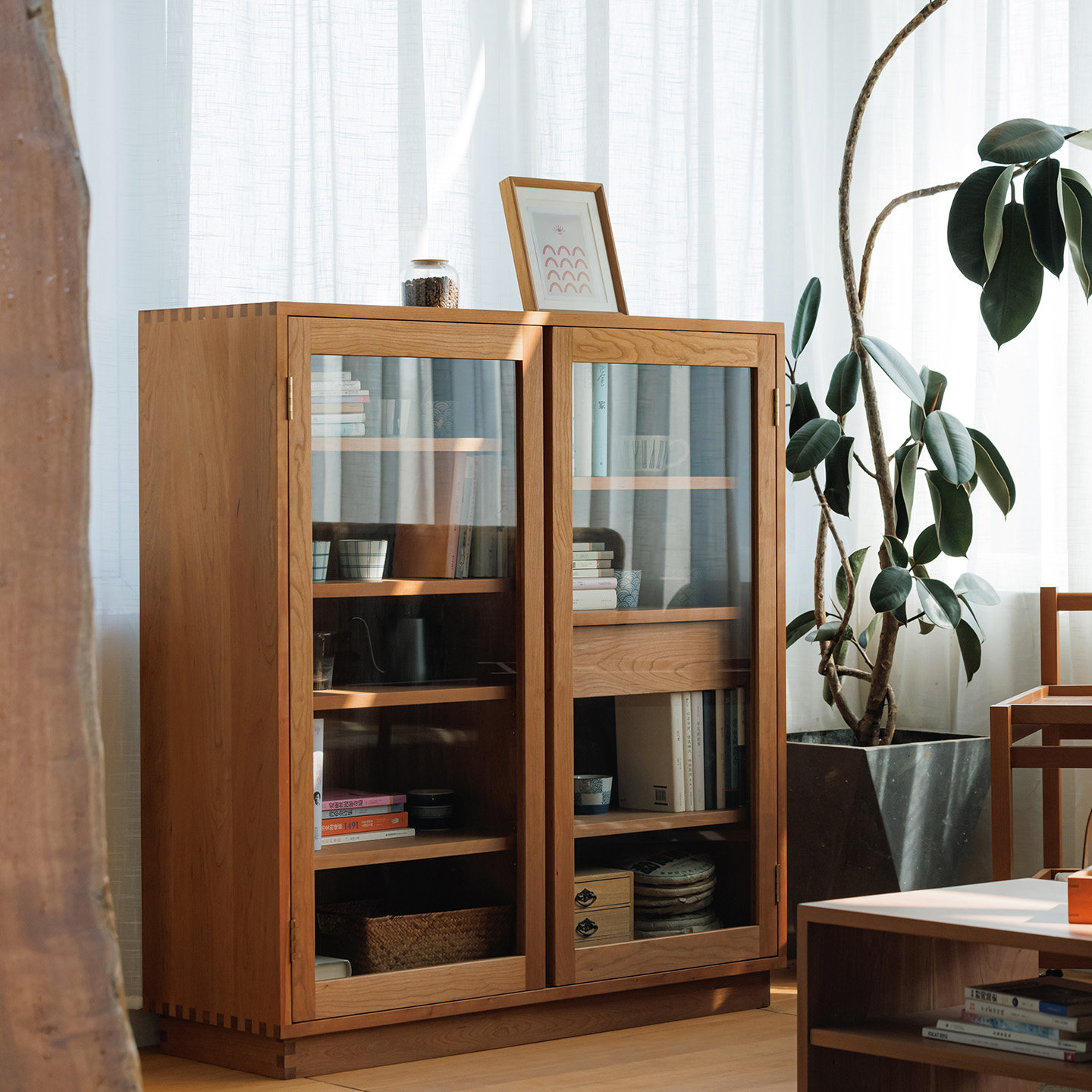 以山 今也玻璃柜 实木置物柜樱桃木收纳柜原木展示柜书柜摆件酒柜