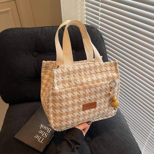 原创新款灯芯绒轻奢立体