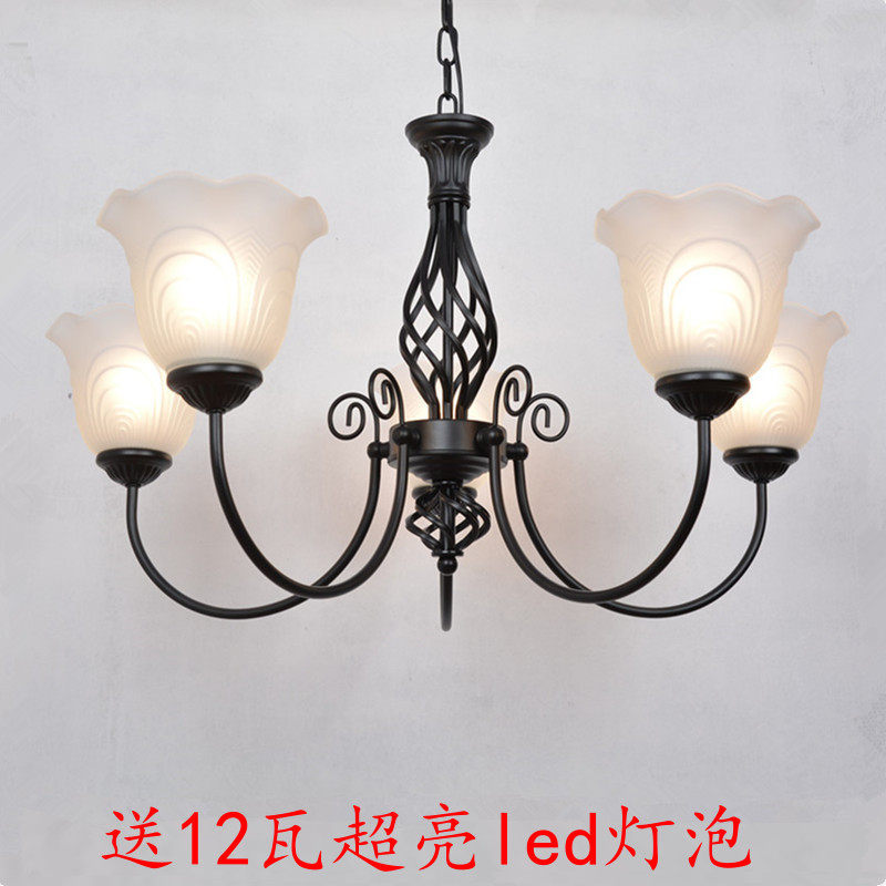 欧式铁艺简约复古客厅餐厅卧室店铺美式田园吸顶款吊灯 新款包邮