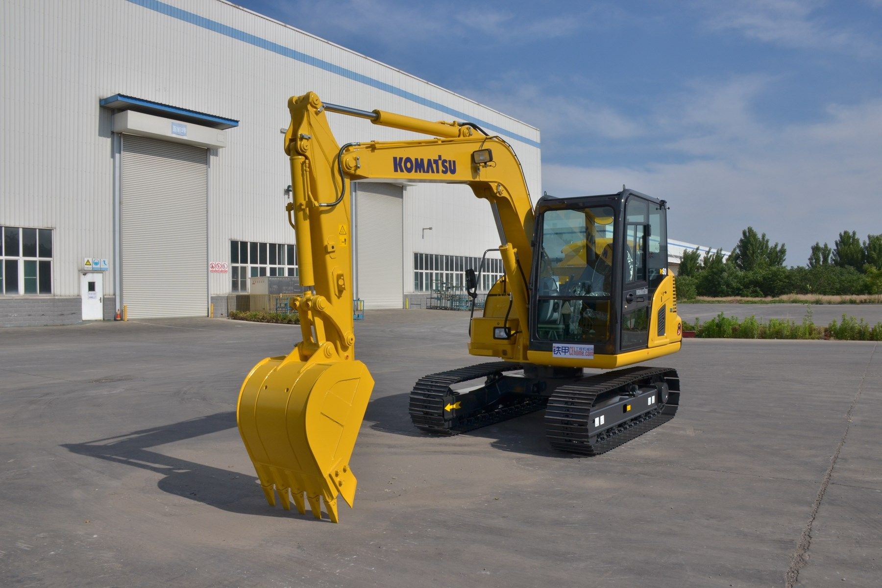 小松60-8挖掘机挡风玻璃小松70-8门窗左右前后玻璃不包邮走物流