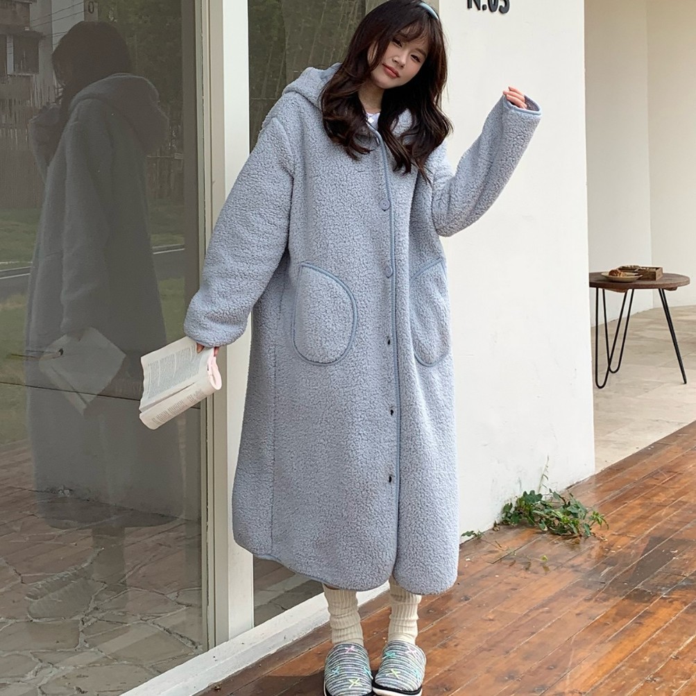 韩系毛绒大睡袍羊羔绒家居服宽松加厚保暖长款外套连帽可外穿女士