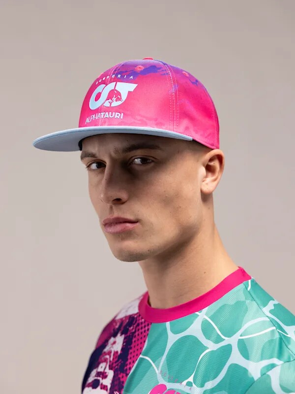 新款在售f1赛车红牛二队red bull通用圆顶运动休闲男女棒球帽鸭舌