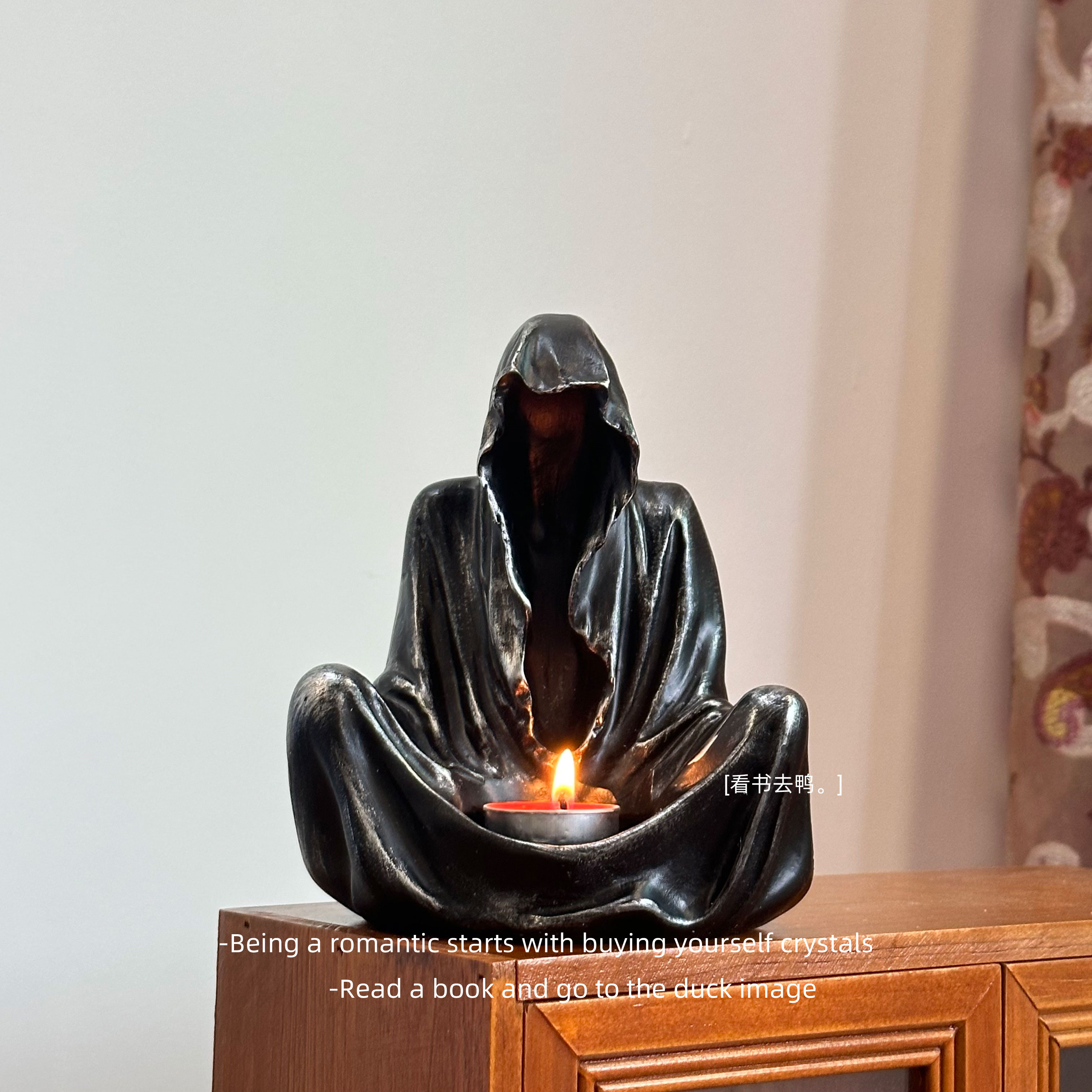 「暗夜中的救赎者」幽灵巫师蜡烛摆件烛台创意稀奇古怪礼物