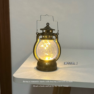 「是属于一人的欢乐」提着烛光灯行走在黑暗中小马灯LED复古夜灯