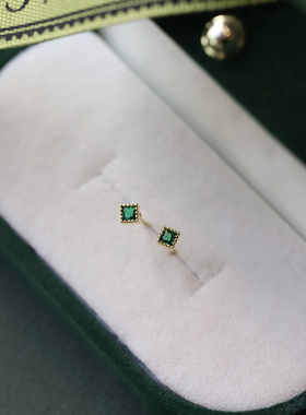 绿色水钻耳钉女耳饰小巧养耳洞睡觉免摘甜美耳环2026年新款爆款