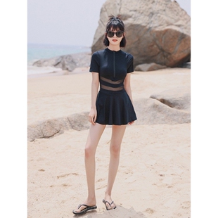 德国新款微胖女孩保守连体短裙泳衣遮肉显瘦高级感游泳馆高端泳衣