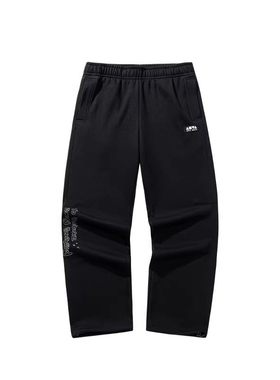 安踏休闲卫裤男士2026新款黑色美式宽松阔腿直筒长裤子152618304